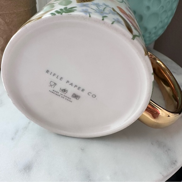 Rifle Paper Co. 🍓🌱 Porcelain Garden Mug — Strawberry Fields - Picture 12 of 15
